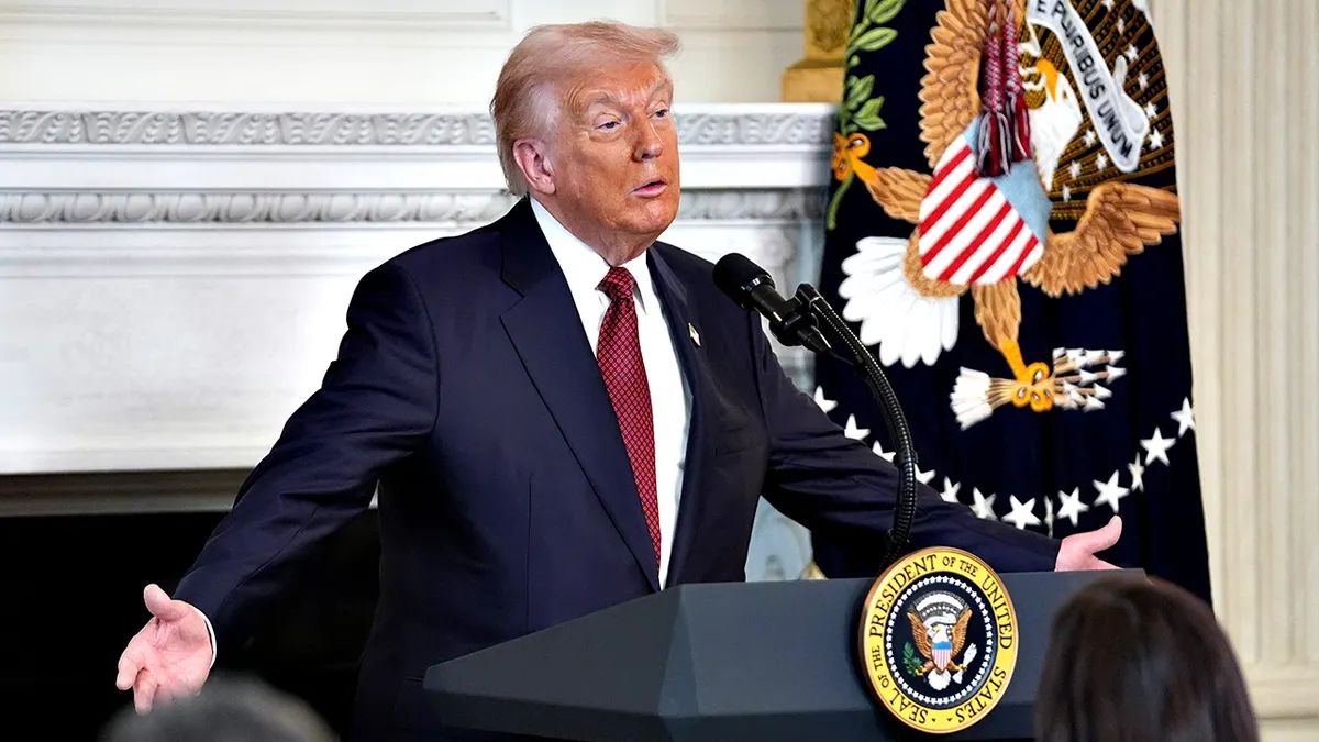Trump azt mondja, követelni fogja a gyógyszergyártóktól, hogy egyes rutinszerű vakcinákat osszanak öt adagra